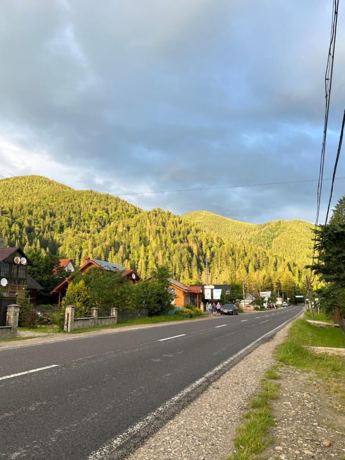 Sadyba Dana Tatariv Exteriör bild