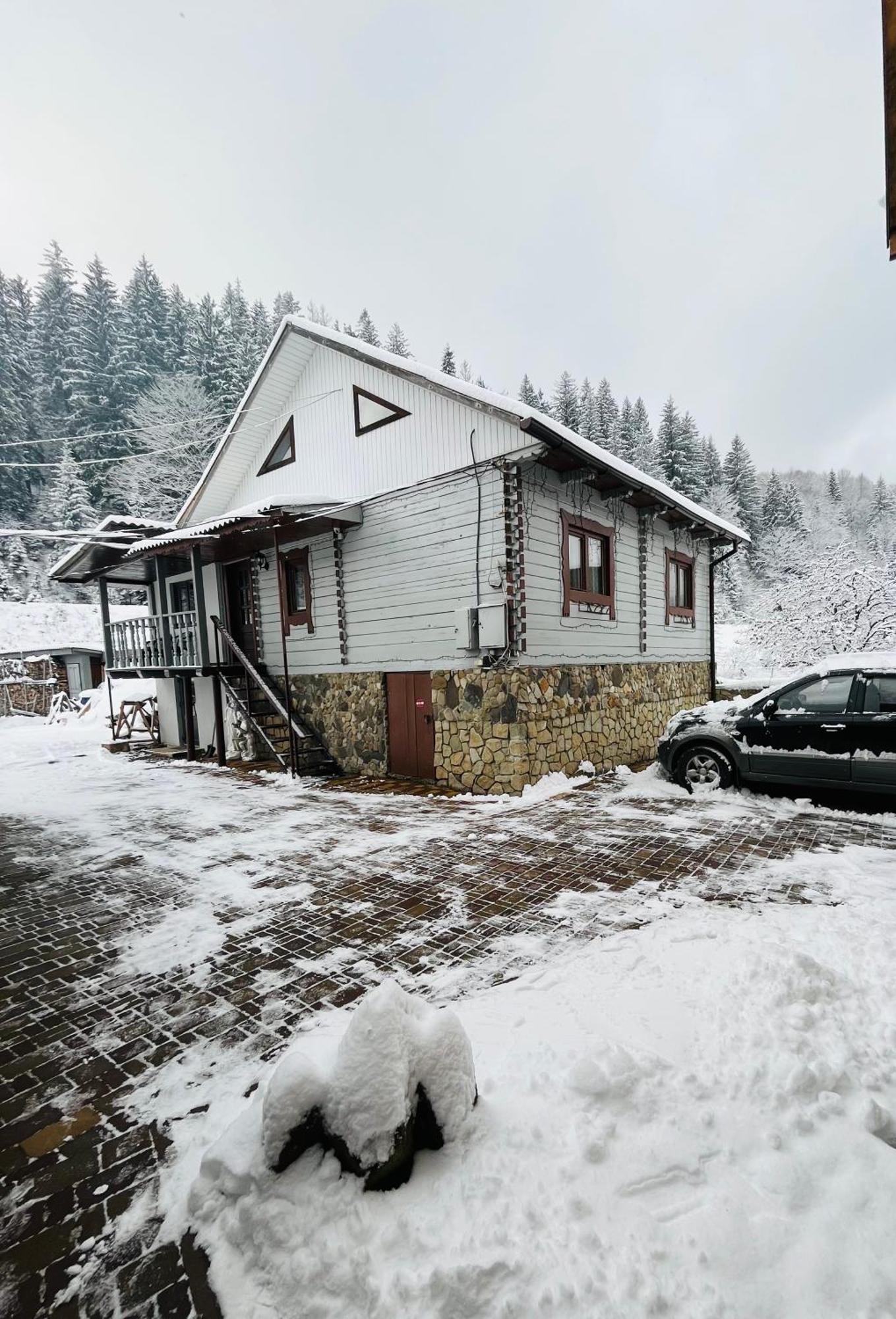 Sadyba Dana Tatariv Exteriör bild