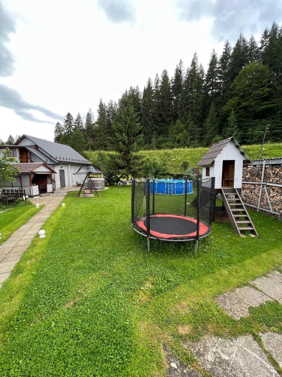 Sadyba Dana Tatariv Exteriör bild